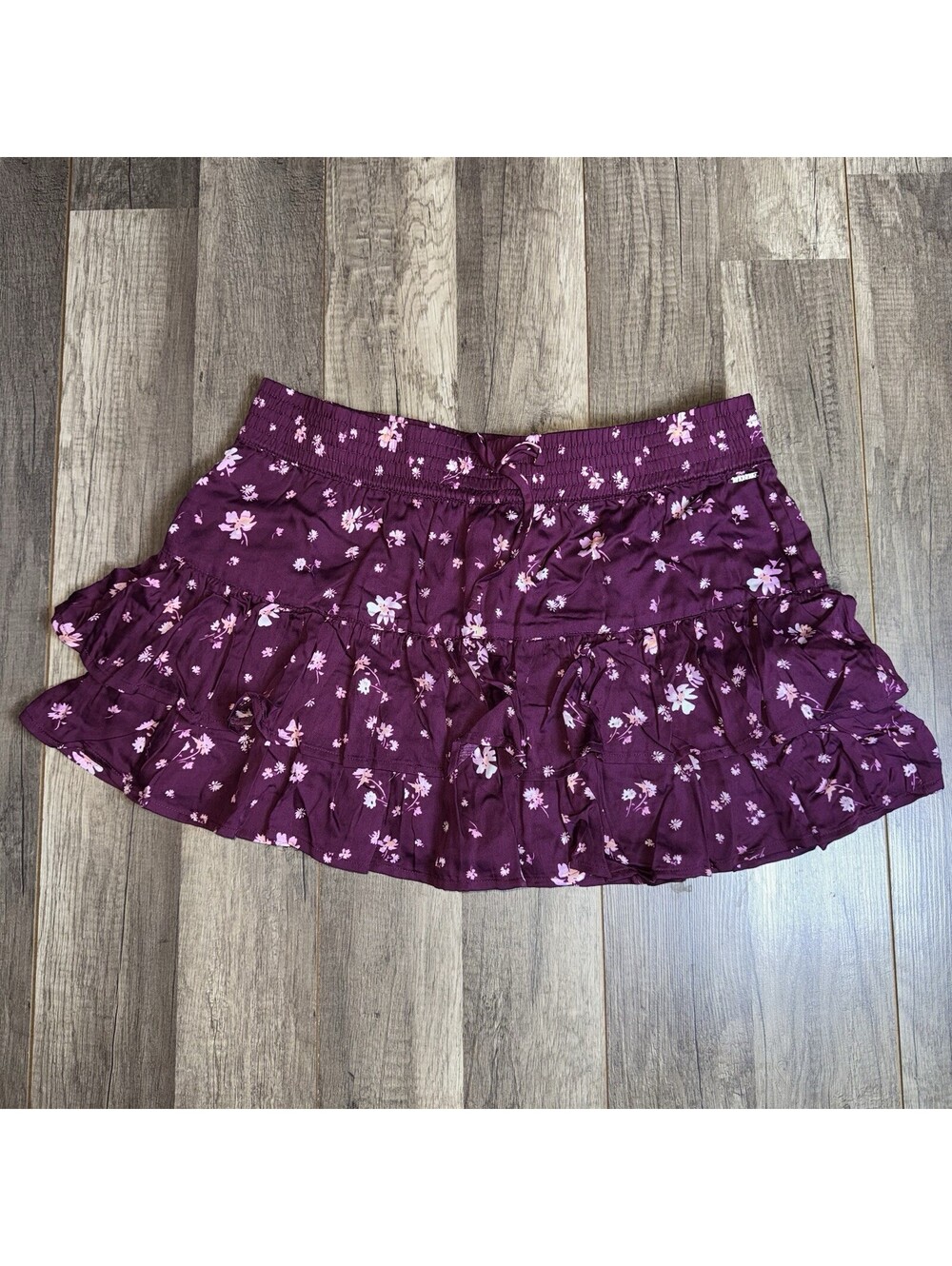 Victoria's Secret PINK Wild Rose Satin Ruffle Skort burgundy Floral Size Medium